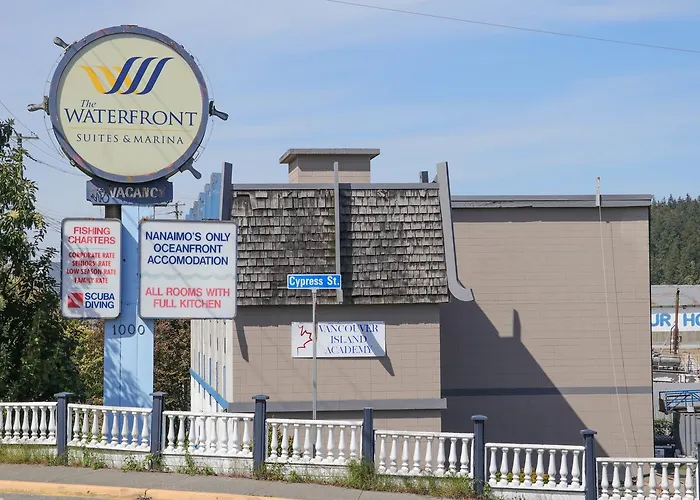 The Waterfront Suites And Marina